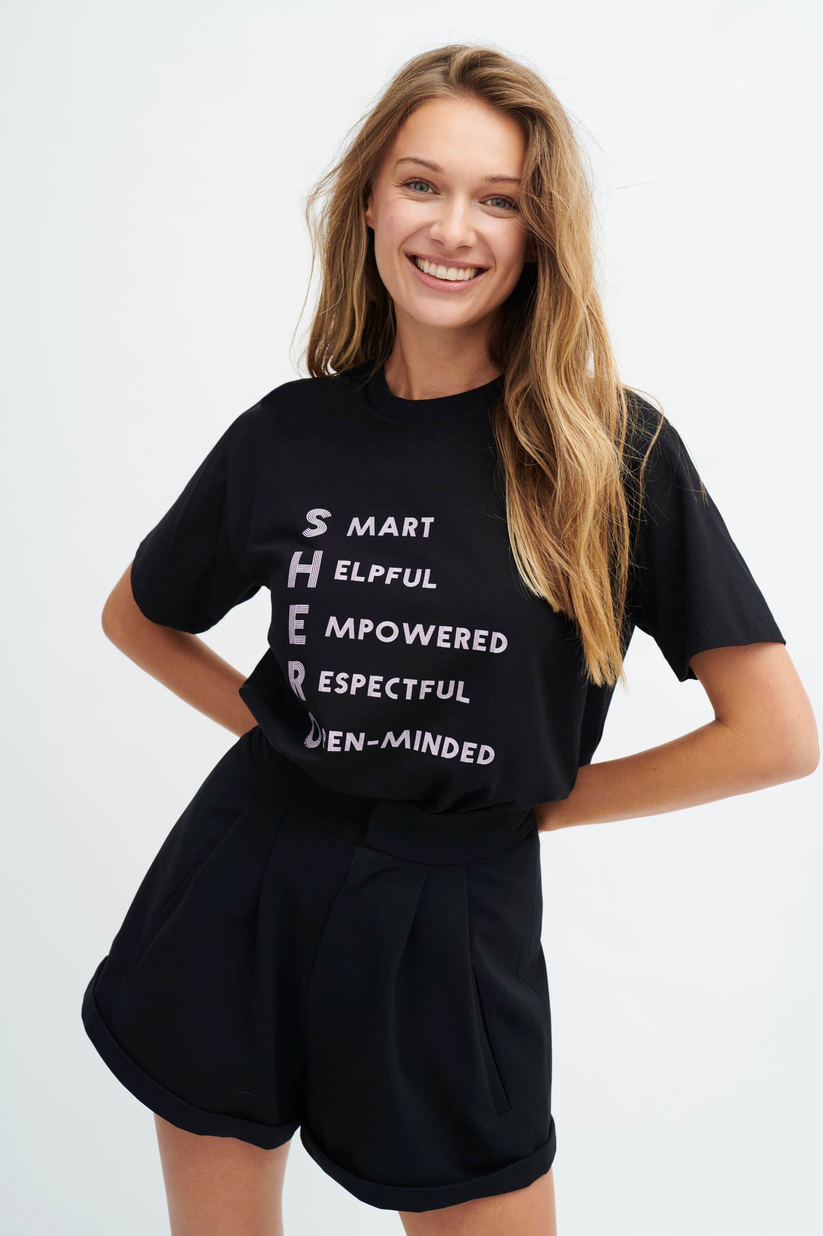 Shero czarny t-shirt Maciej Zieńj